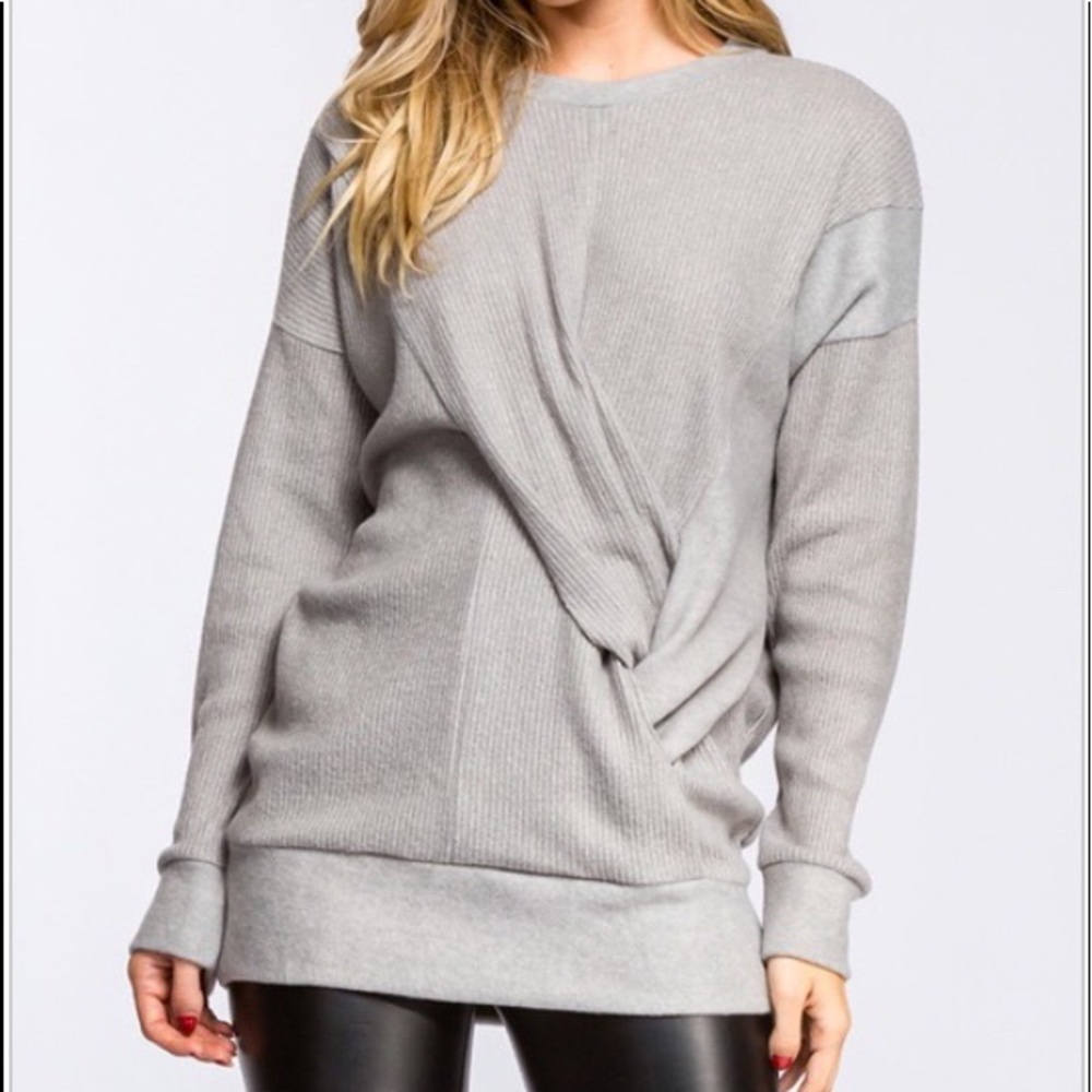 Twist-front sweater in Lt Gray